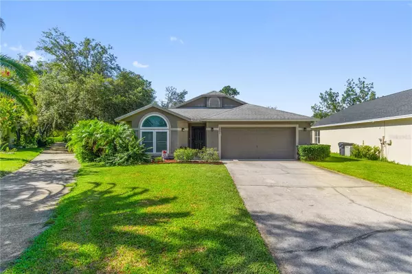 1001 TEQUESTA TRL, Lake Wales, FL 33898