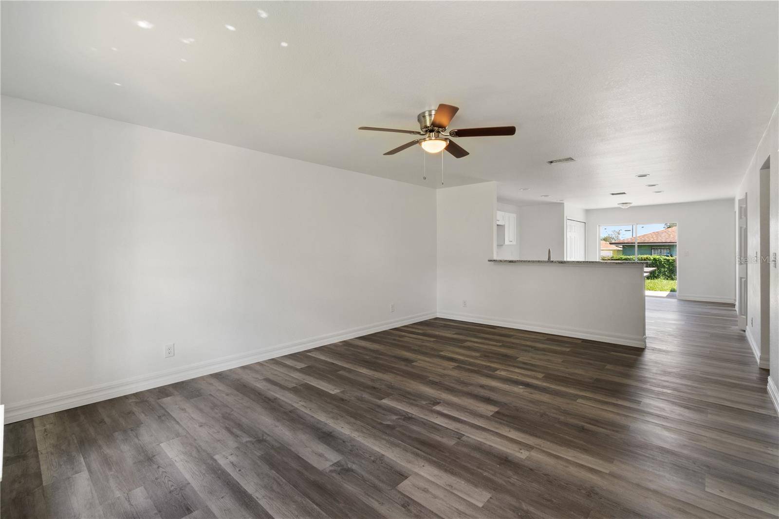 Lakeland, FL 33805,1725 BLOSSOM CIR W