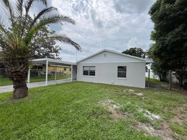 216 PIKE ST, Auburndale, FL 33823