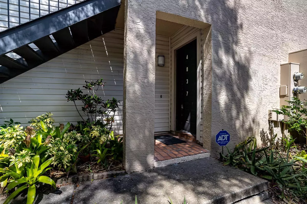 Tampa, FL 33617,4837 PURITAN CIR ##2505