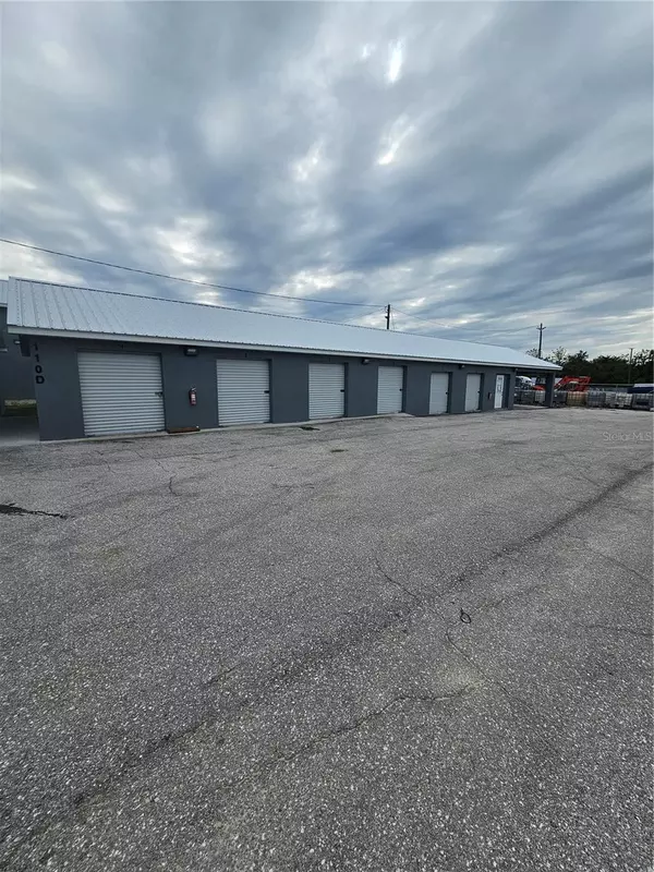 Winter Haven, FL 33880,110 SPIRIT LAKE RD #8,9