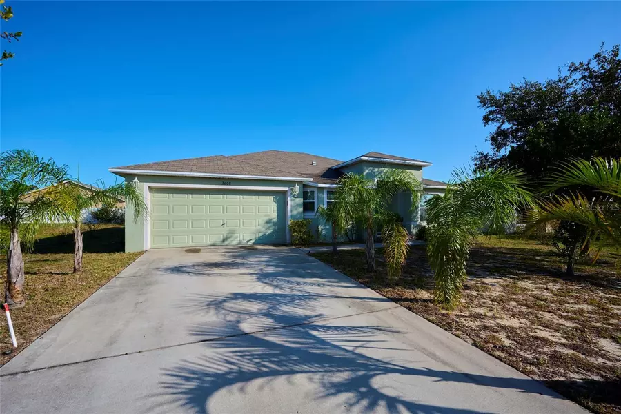 2608 SUNSET CIR, Lake Wales, FL 33898