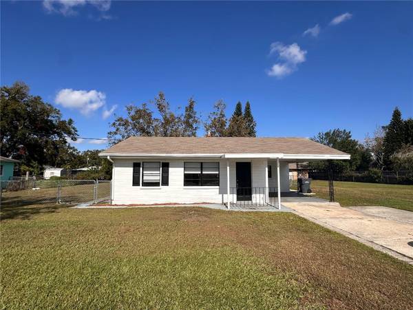 2825 AVENUE S NW, Winter Haven, FL 33881