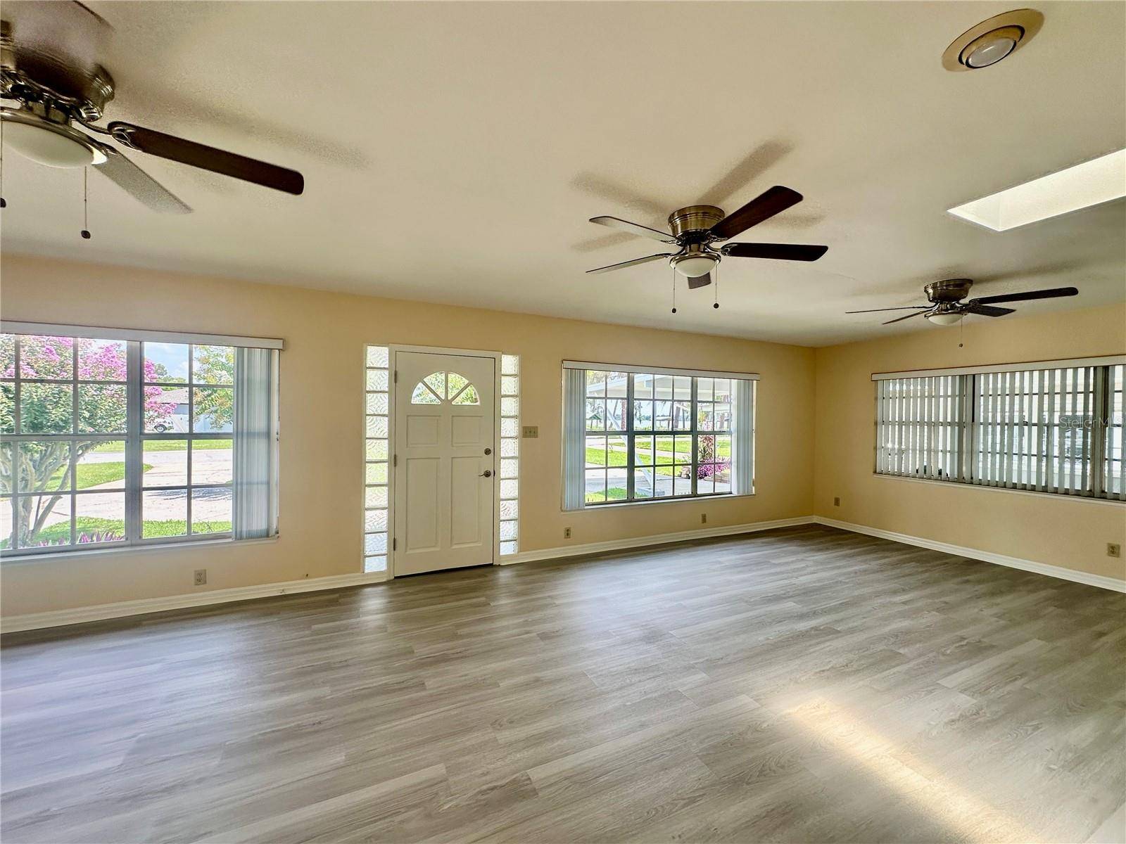 Winter Haven, FL 33881,1663 W LAKE CANNON DR NW