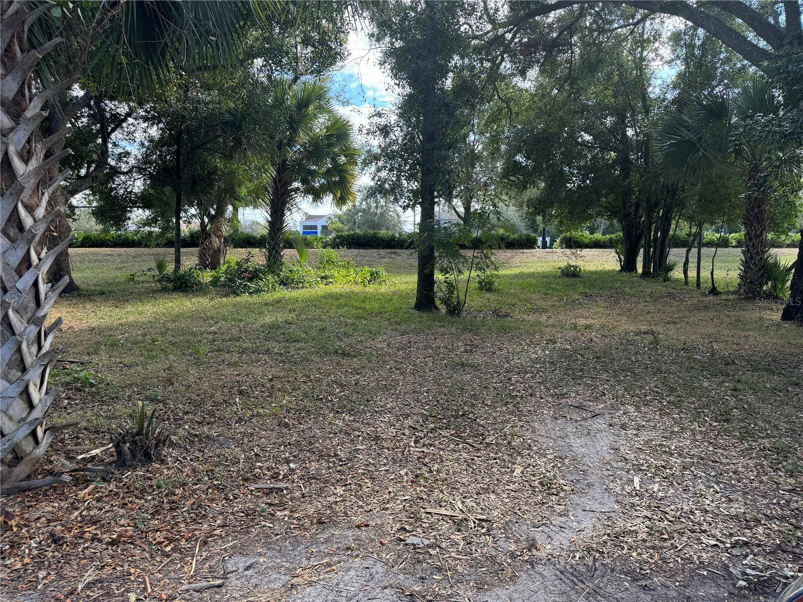 W MAGNOLIA ST, Lakeland, FL 33815