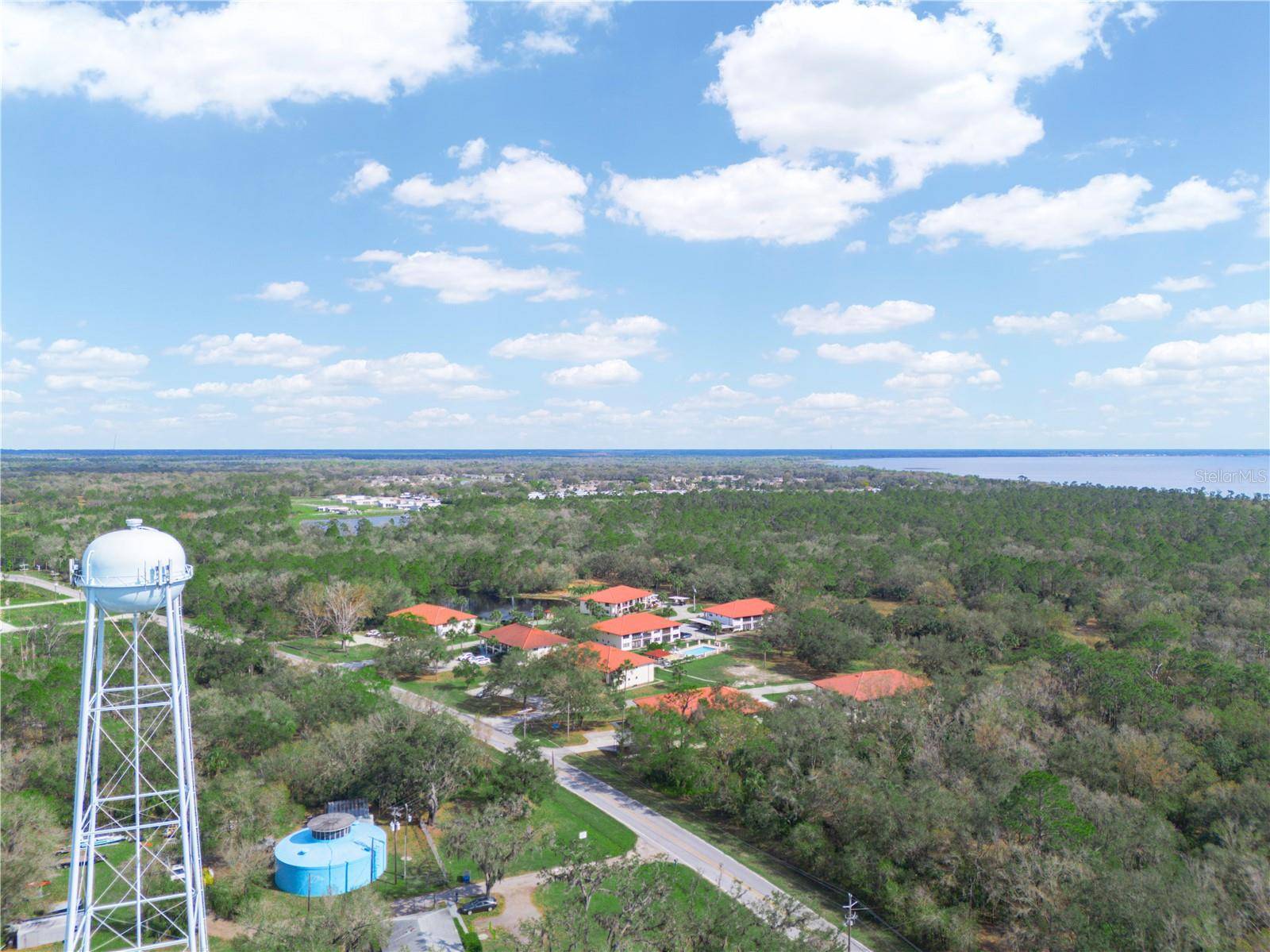 Lake Wales, FL 33898,2002 GRANADA CT #1