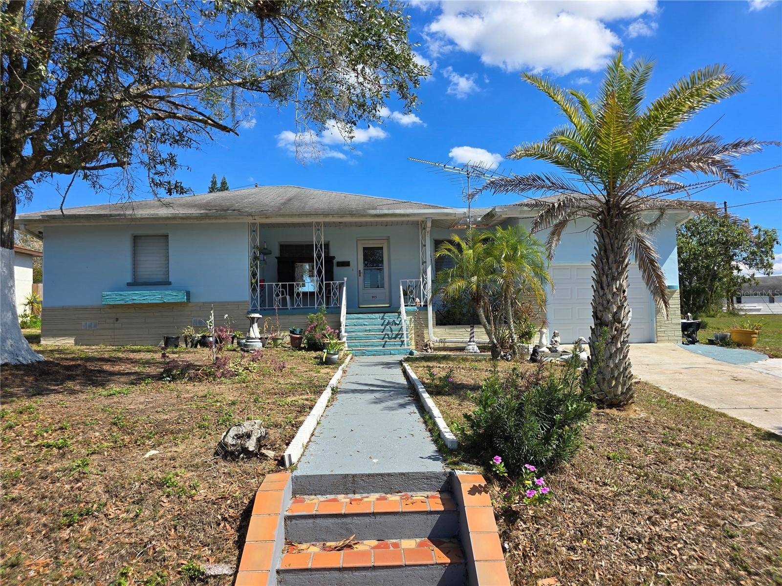915 EXMOOR WAY, Lake Wales, FL 33853