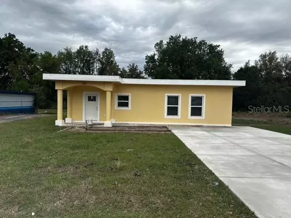 708 E BROADWAY ST, Fort Meade, FL 33841
