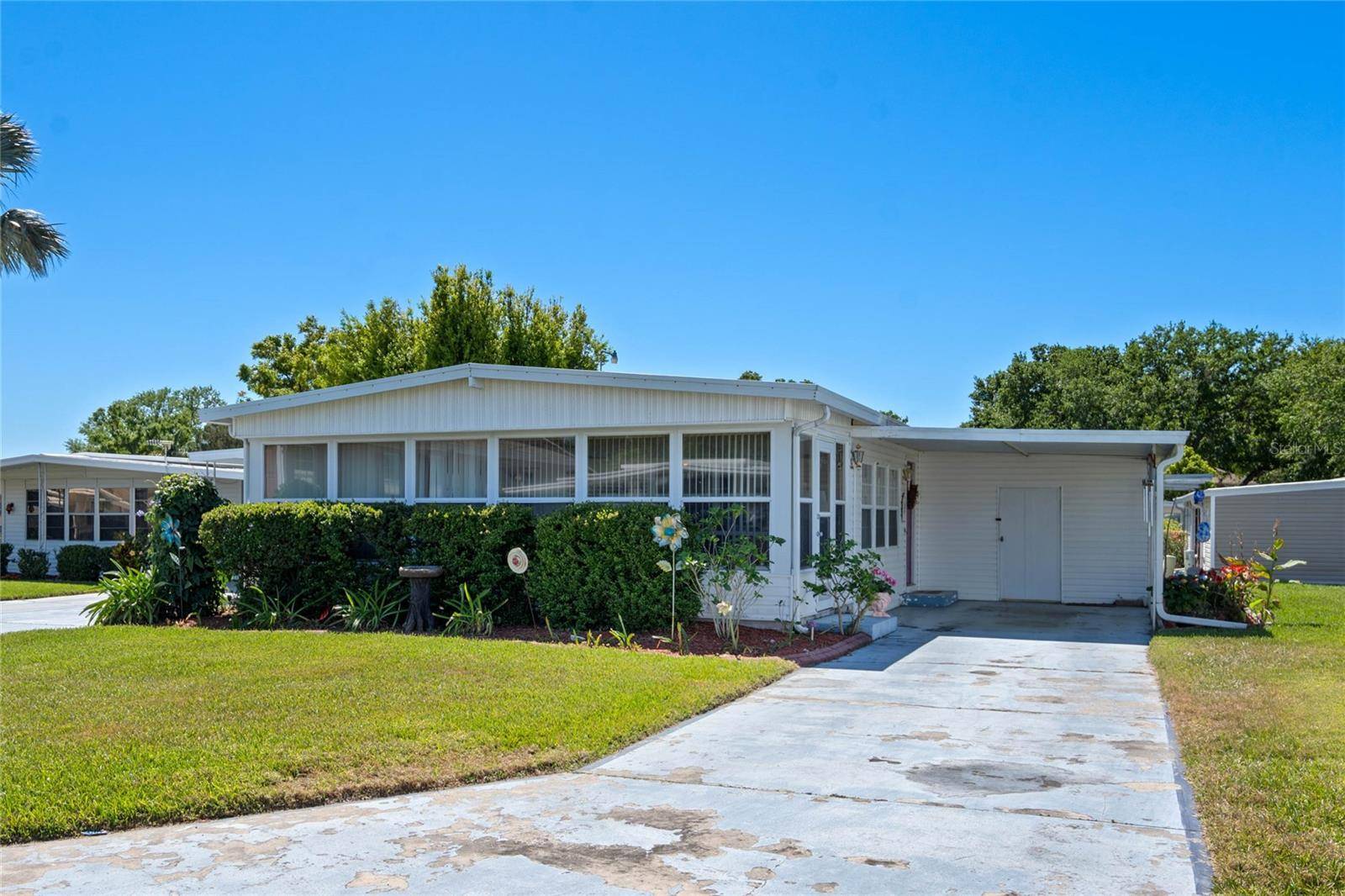 Auburndale, FL 33823,107 HOLIDAY LN