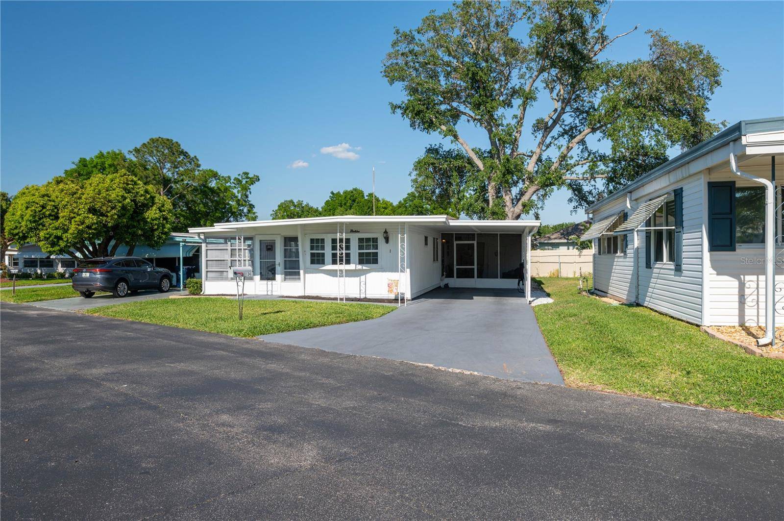 134 HOLIDAY LN, Auburndale, FL 33823