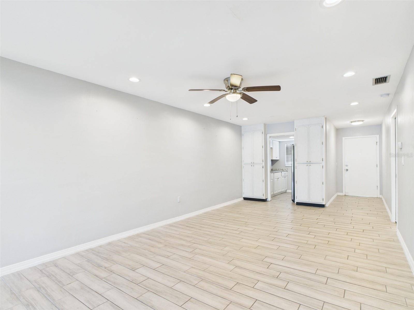 Clearwater, FL 33764,1433 S BELCHER RD #G13