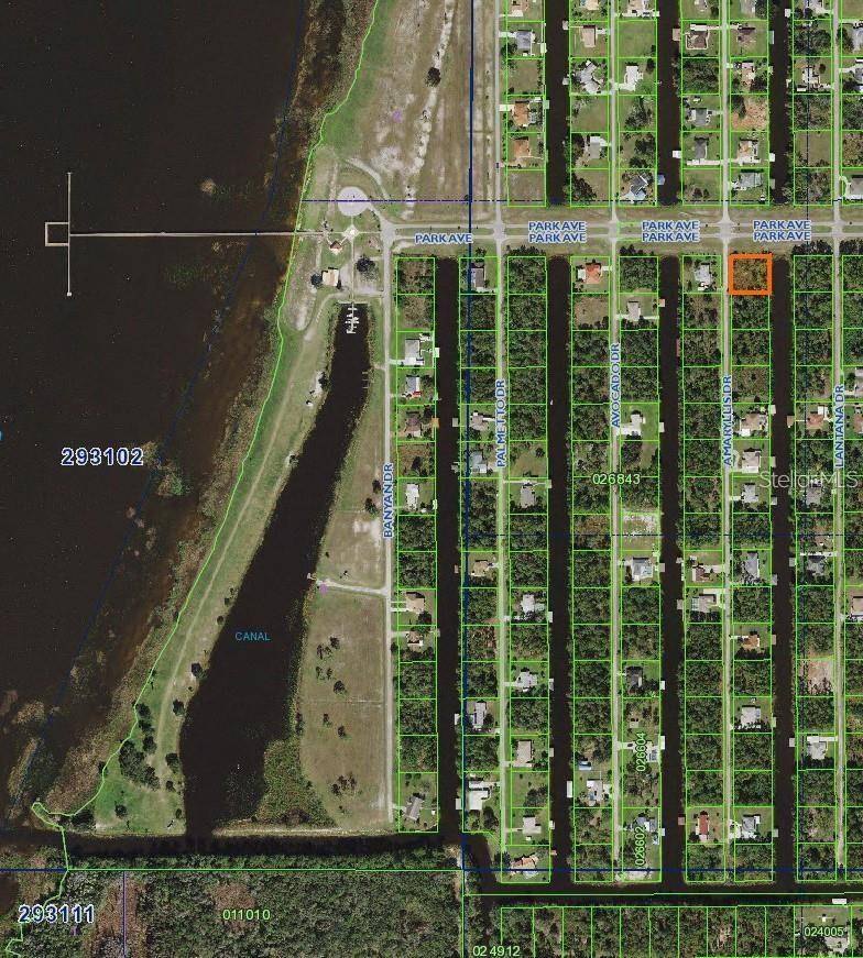 2 AMARYLLIS DR, Indian Lake Estates, FL 33855