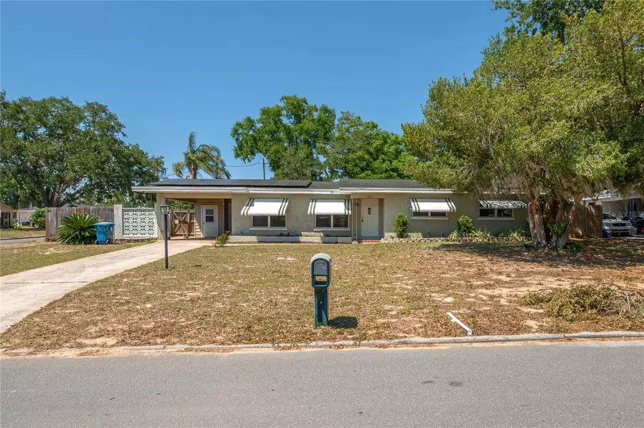 703 OSCEOLA AVE, Lake Wales, FL 33853