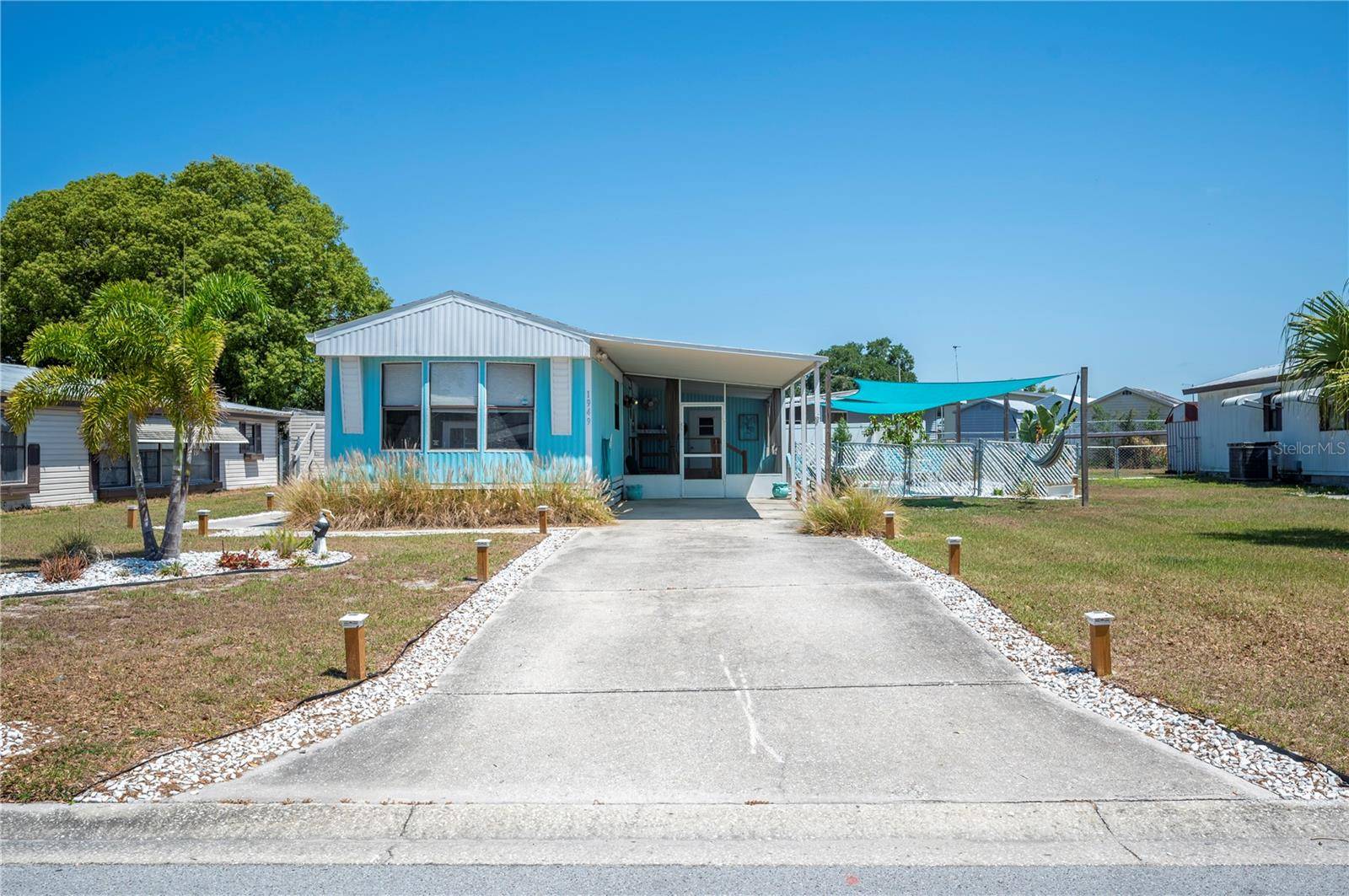 1949 REGINA DR, Lake Alfred, FL 33850