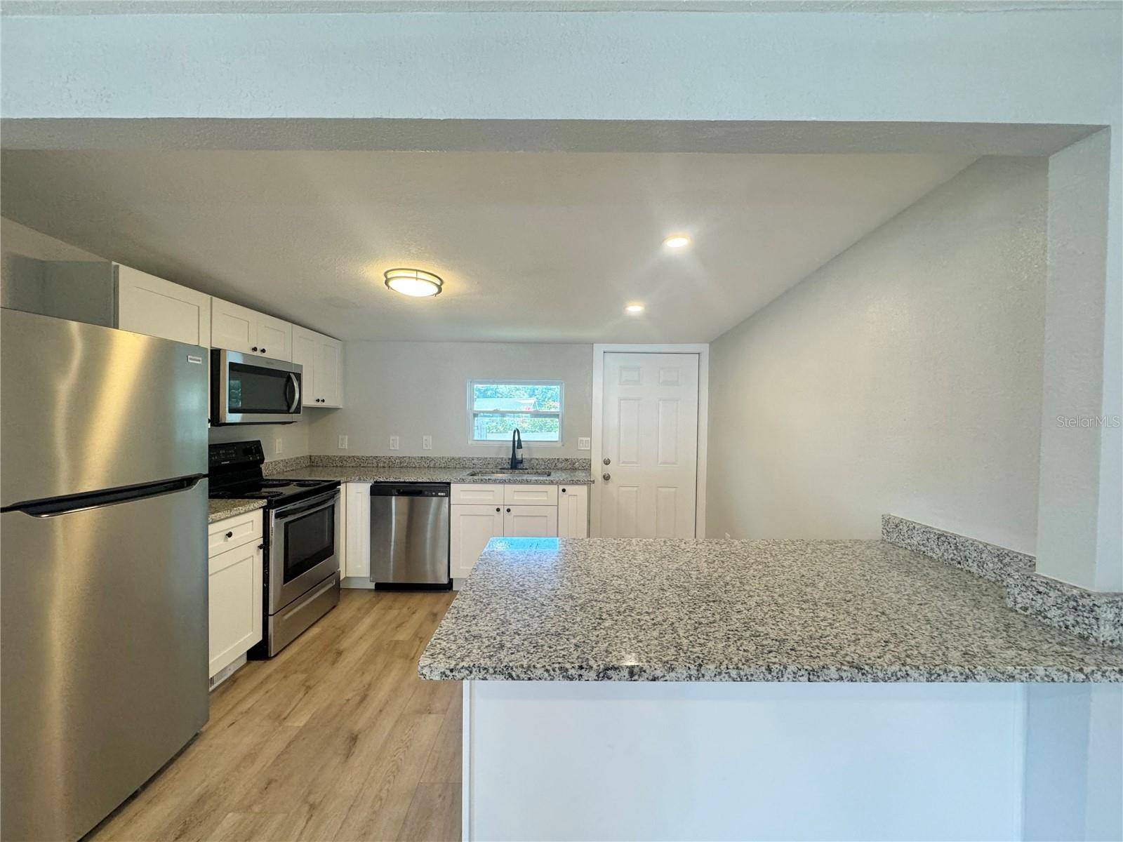 Winter Haven, FL 33881,248 AVENUE L NE