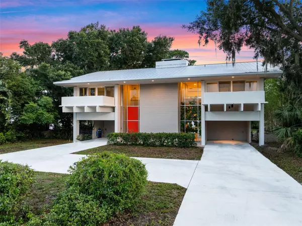 Winter Haven, FL 33881,1540 N LAKE MIRROR DR NW