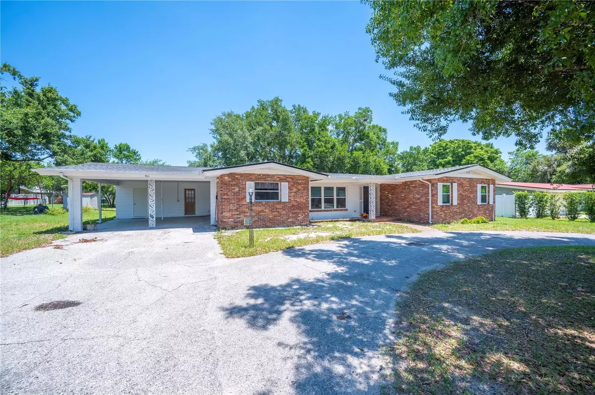 Winter Haven, FL 33880,961 OLEANDER DR SE