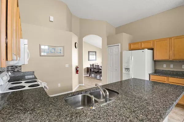 Kissimmee, FL 34746,151 HIDEAWAY BEACH LN