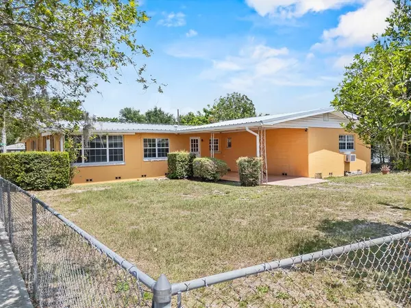 Winter Haven, FL 33881,1929 4TH ST NE
