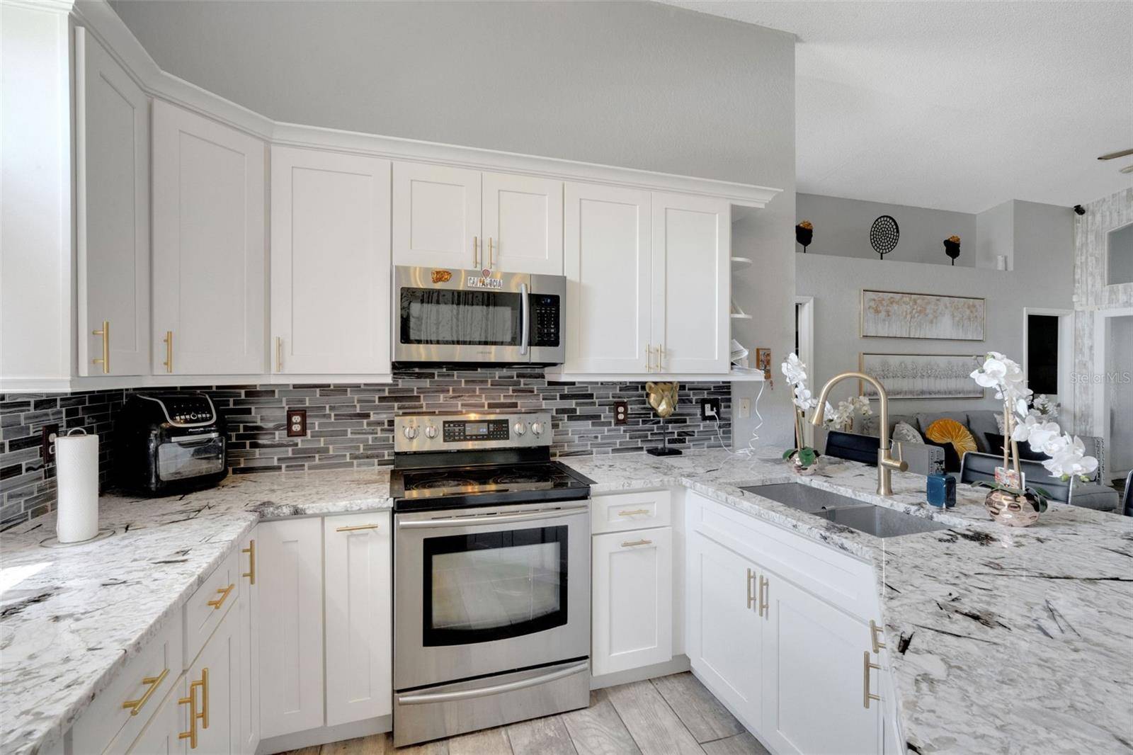 Lakeland, FL 33810,7929 ASHLEY POINTE DR