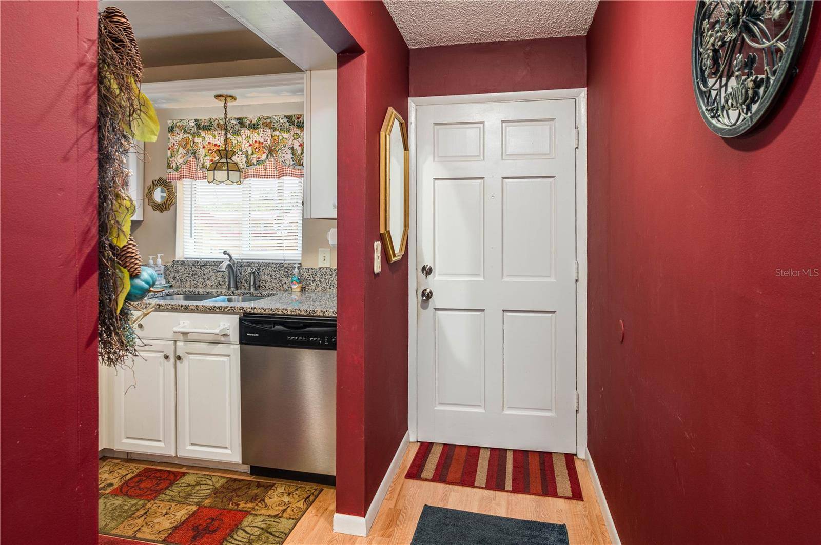 Winter Haven, FL 33884,400 EL CAMINO DR #201