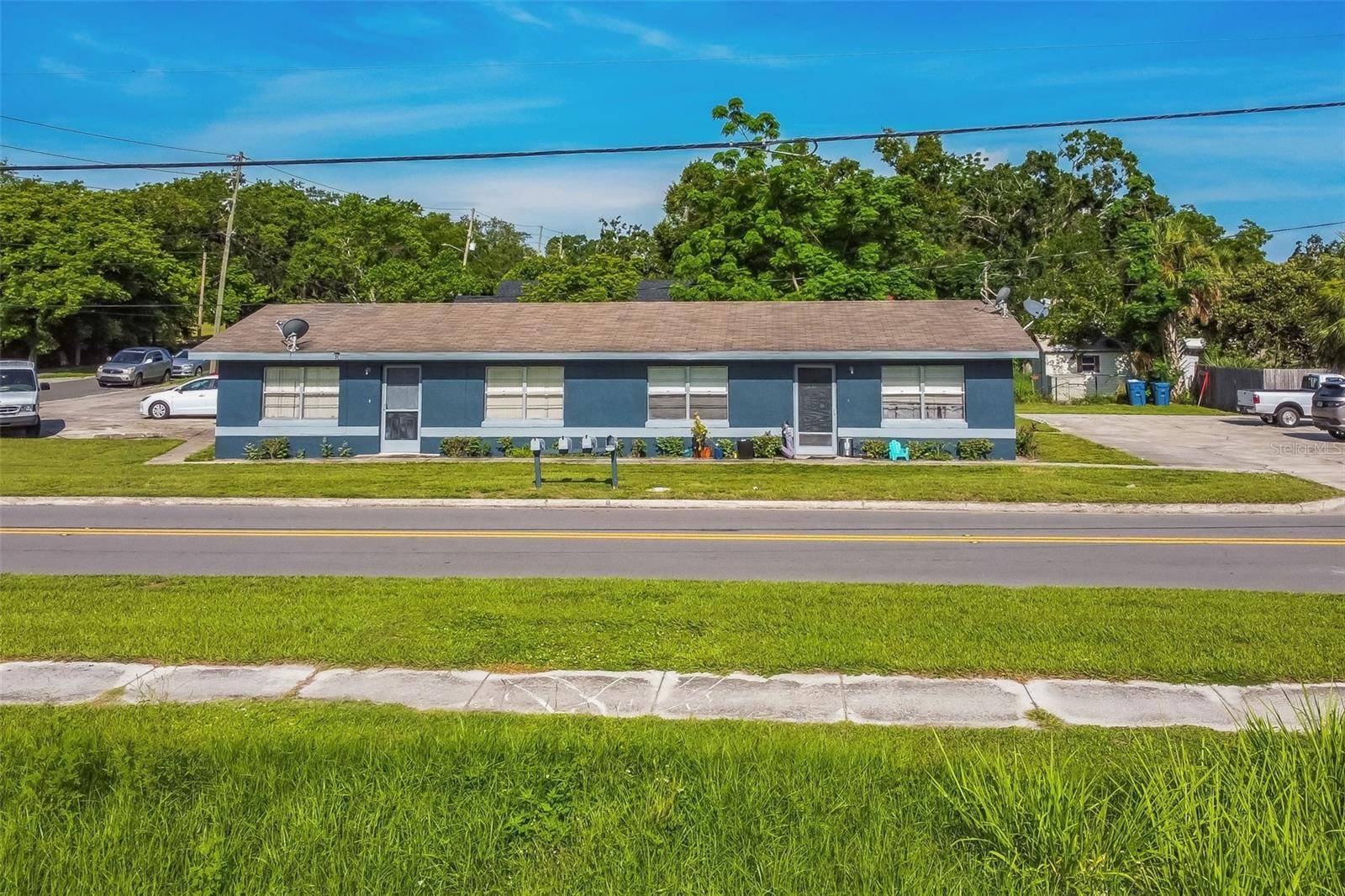 240 DR M L KING JR BLVD, Lake Wales, FL 33853