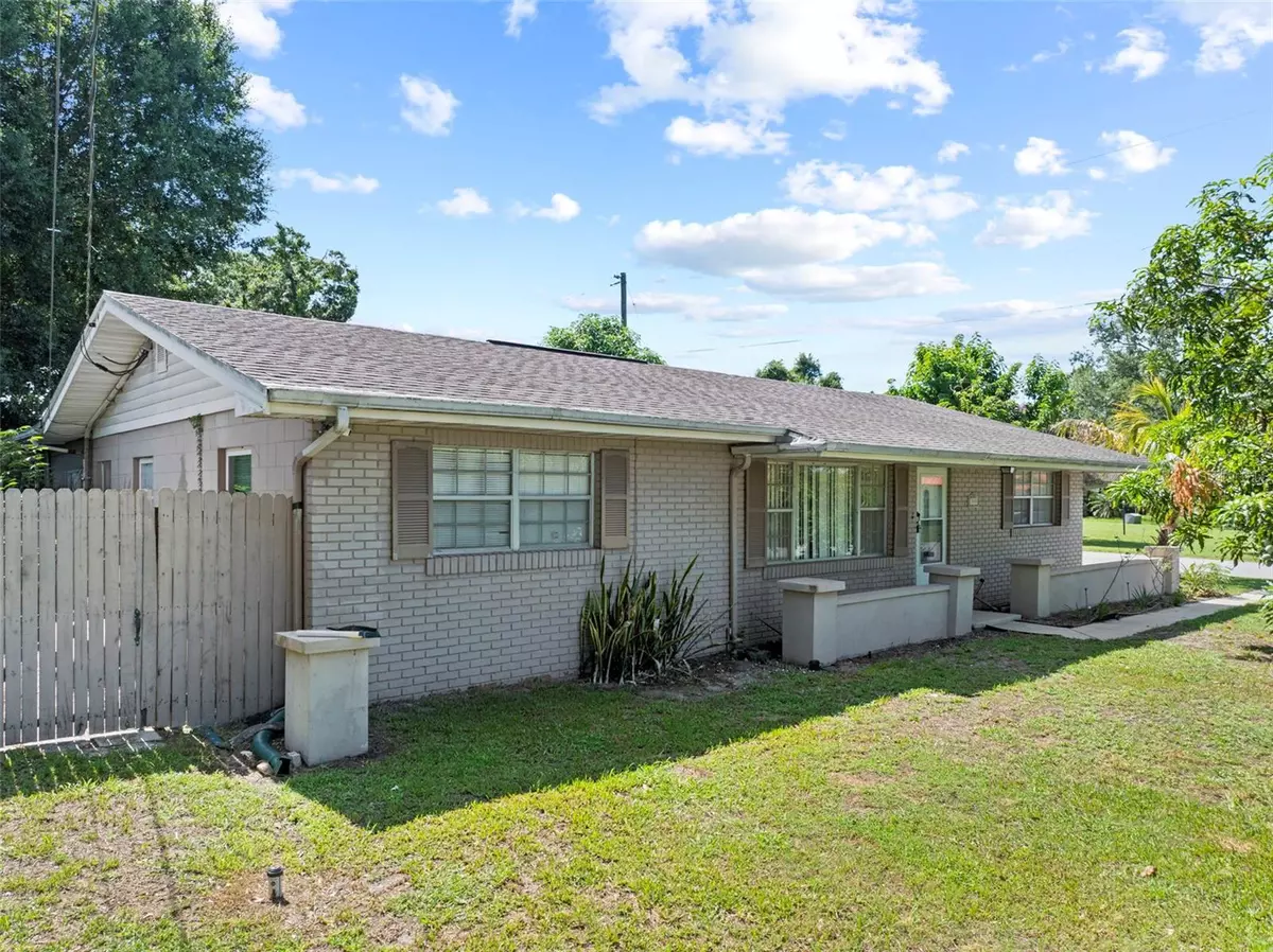 Winter Haven, FL 33881,2800 SUNSET DR NW