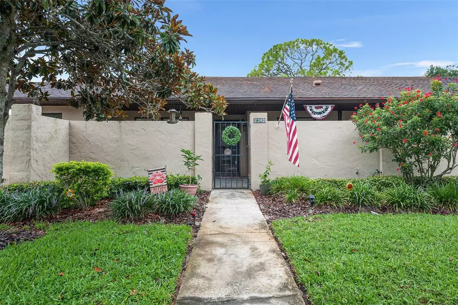 2282 FIRESTONE PL, Winter Haven, FL 33884