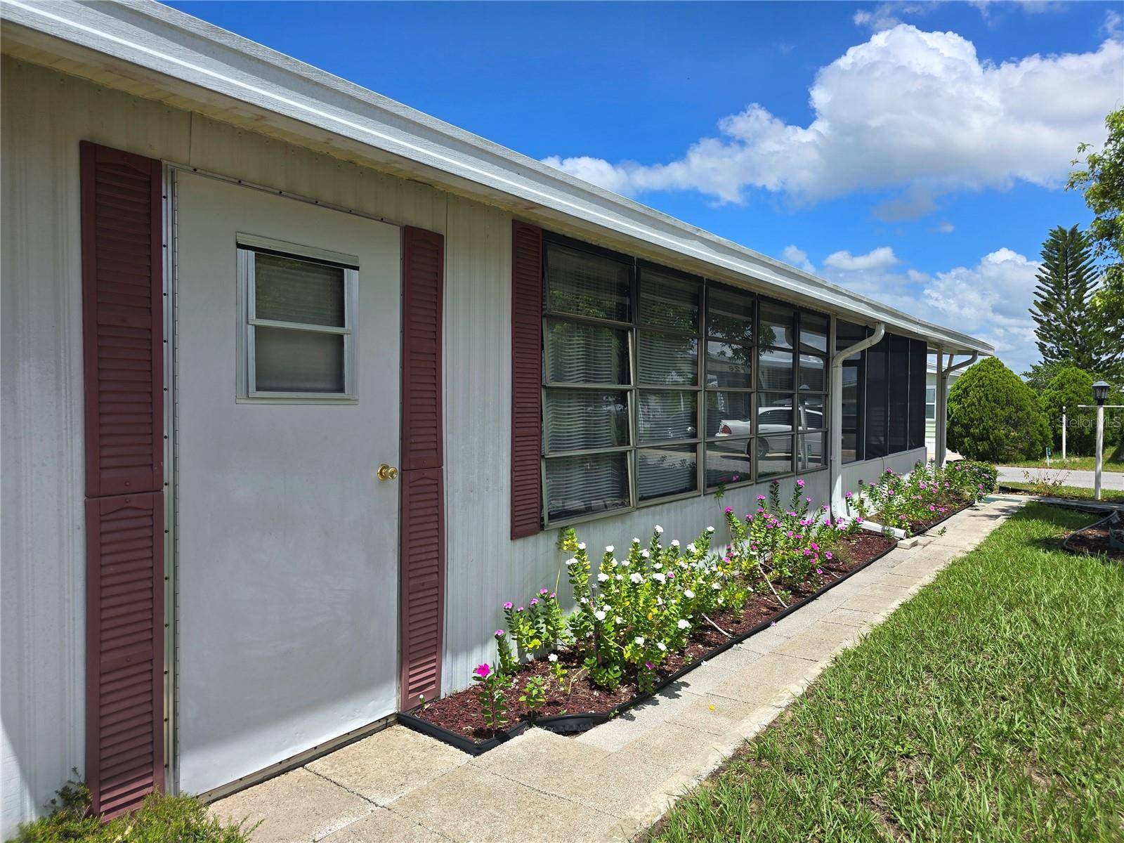 Haines City, FL 33844,251 PATTERSON RD #F25