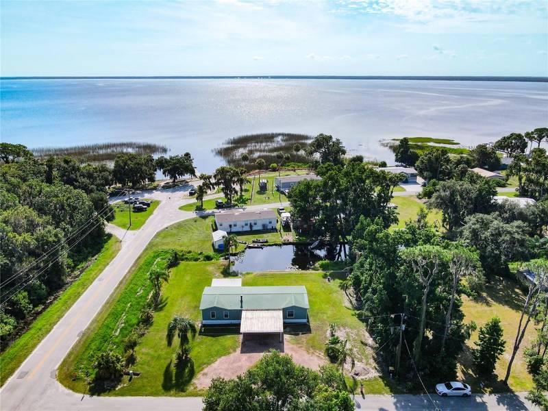 5001 PINEAPPLE ST, Lake Wales, FL 33898