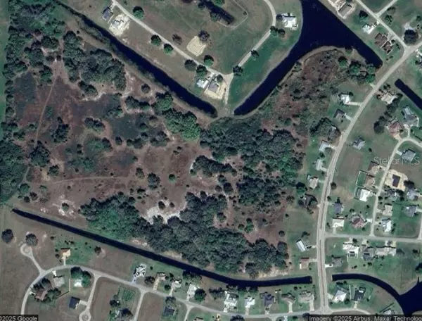 Sebring, FL 33876,460 FOXHALL CIR