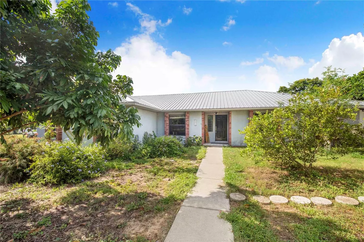 Lake Alfred, FL 33850,695 N TODHUNTER WAY