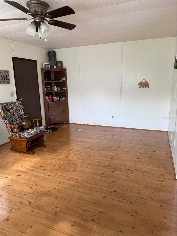 Lake Alfred, FL 33850,100 DAWSON LN NW