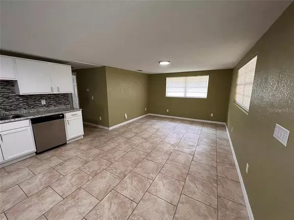 Winter Haven, FL 33880,2460 AVENUE E SW