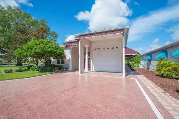 Polk City, FL 33868,1075 MOTORCOACH DR