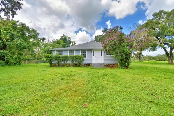 4970 MAGNOLIA AVE, Mulberry, FL 33860