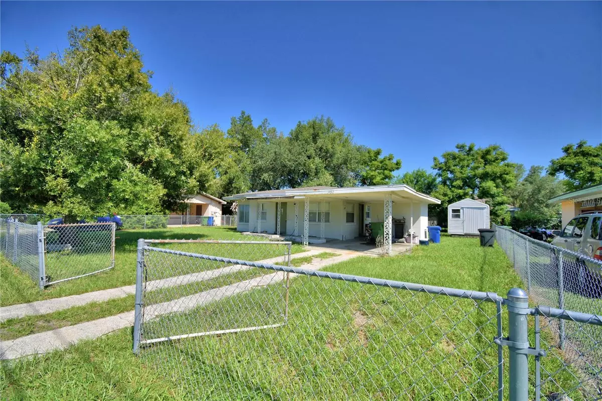 Winter Haven, FL 33881,950 AVENUE O NE