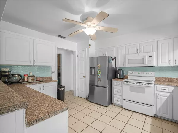 Mulberry, FL 33860,4240 OLD COLONY RD