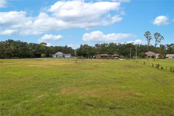 Winter Haven, FL 33880,40 JIMMY LEE RD