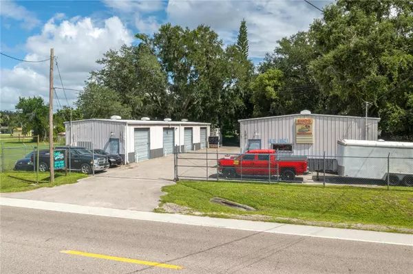 1641 N COMBEE RD, Lakeland, FL 33801