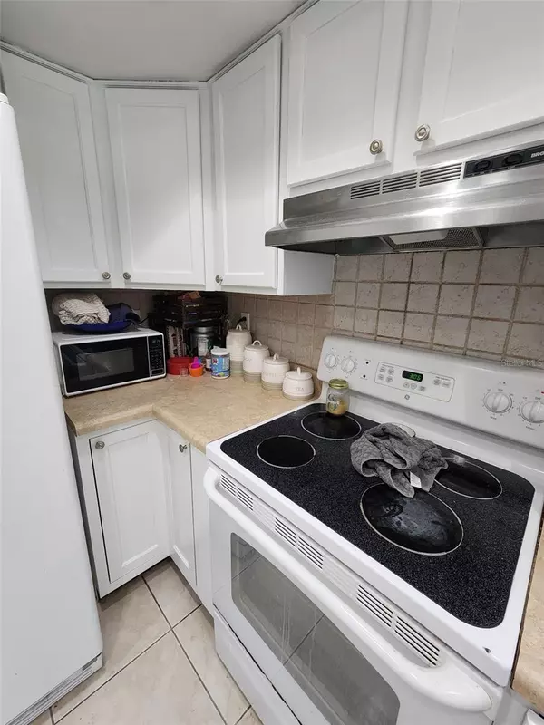 Winter Haven, FL 33884,423 GREENFIELD RD