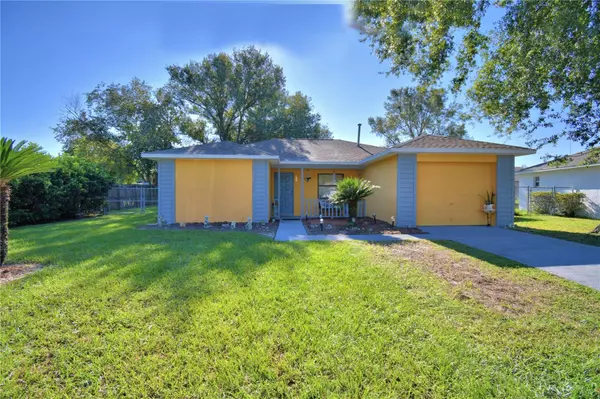 132 KINGS POND AVE, Winter Haven, FL 33880