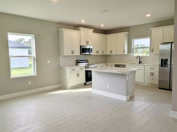 Sebring, FL 33872,6628 SUN N LAKE BLVD