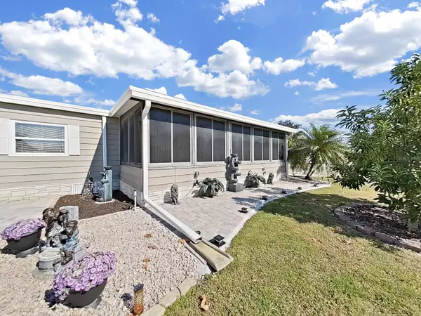 Lakeland, FL 33810,5038 FOXWOOD BLVD