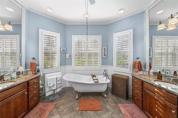 Winter Haven, FL 33884,5353 HOGAN LN