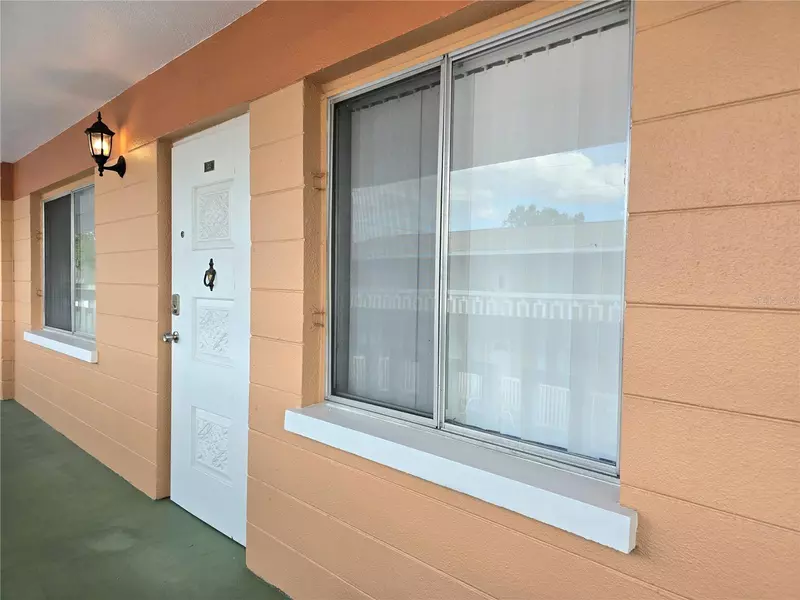 2111 LAKEVIEW DR #3C, Sebring, FL 33870