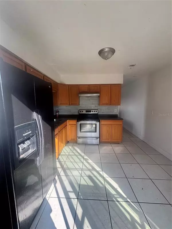 Orlando, FL 32839,4224 TYMBERWOOD LN #H