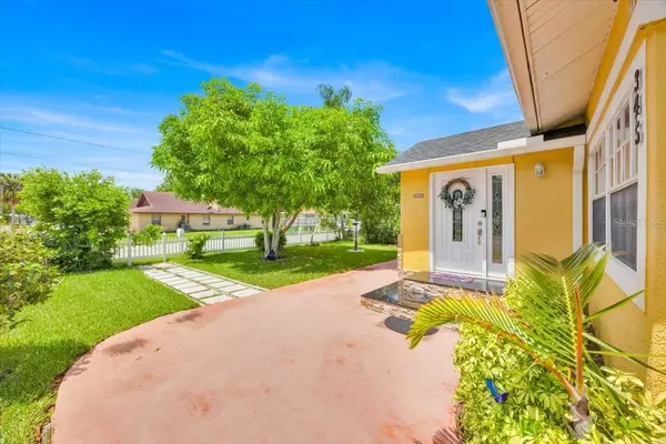 Winter Haven, FL 33880,345 AVENUE J SE