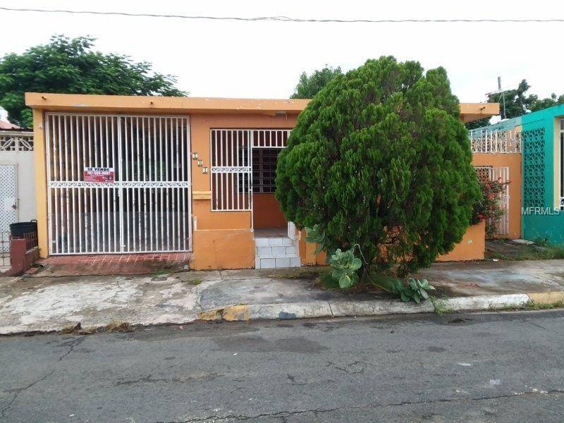 E-12 CALLE D, Carolina, PR 00979