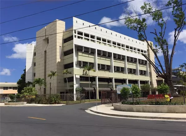 66 SANTA CRUZ, Bayamon, PR 00961